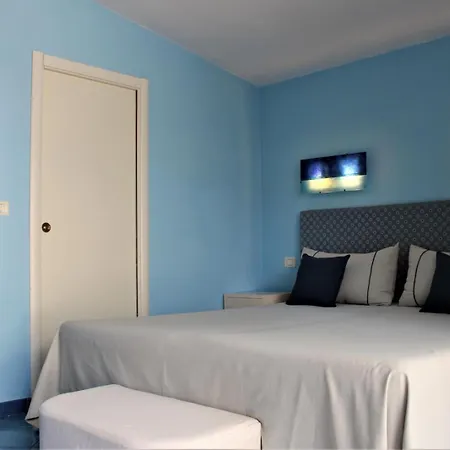 Les Oliviers Apartahotel 3*