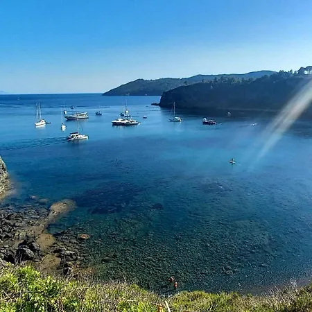 Les Oliviers Apartahotel Porto Azzurro