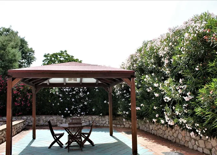 アパートホテル Les Oliviers