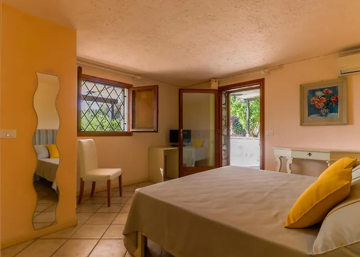 Les Oliviers 4* ポルト・アッズッロ