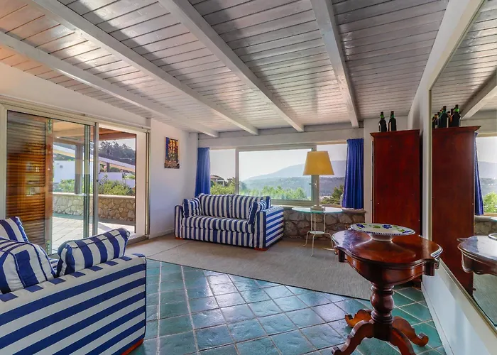 Les Oliviers アパートホテル