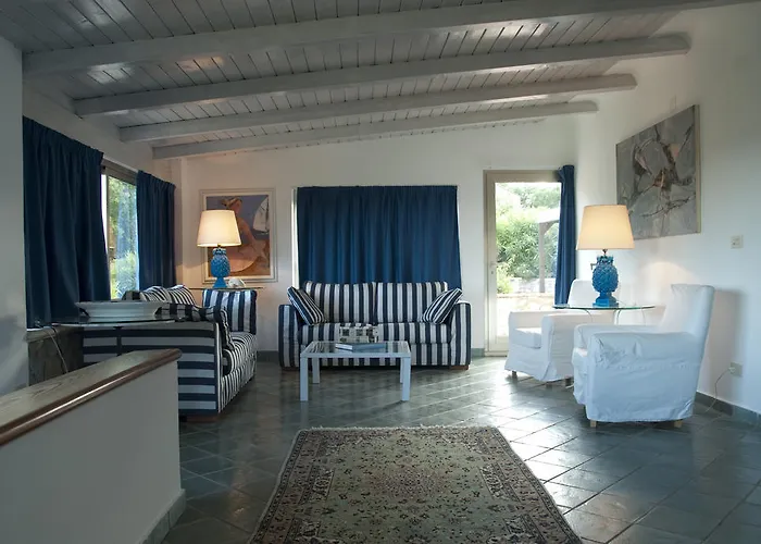 アパートホテル Les Oliviers 4*